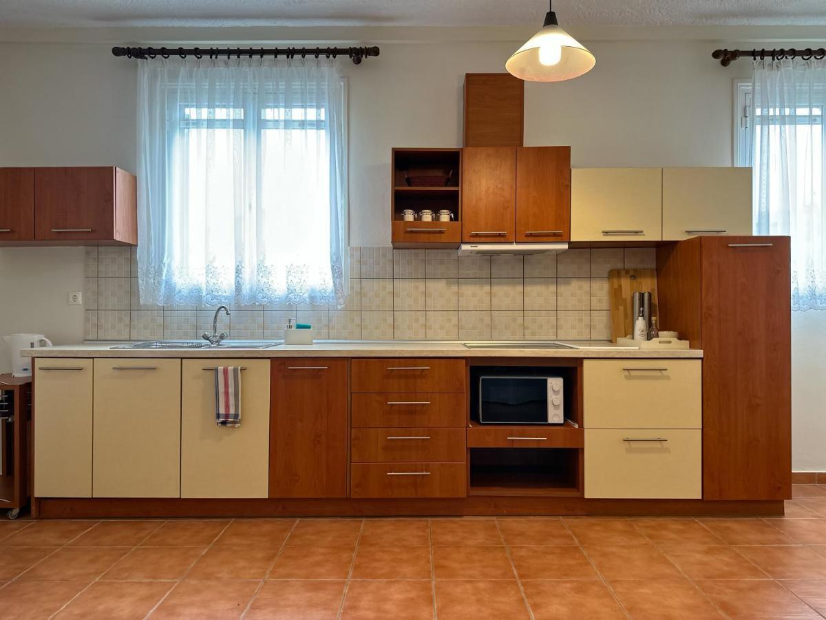 Theashomly 2 Appartement Kastanéa Buitenkant foto